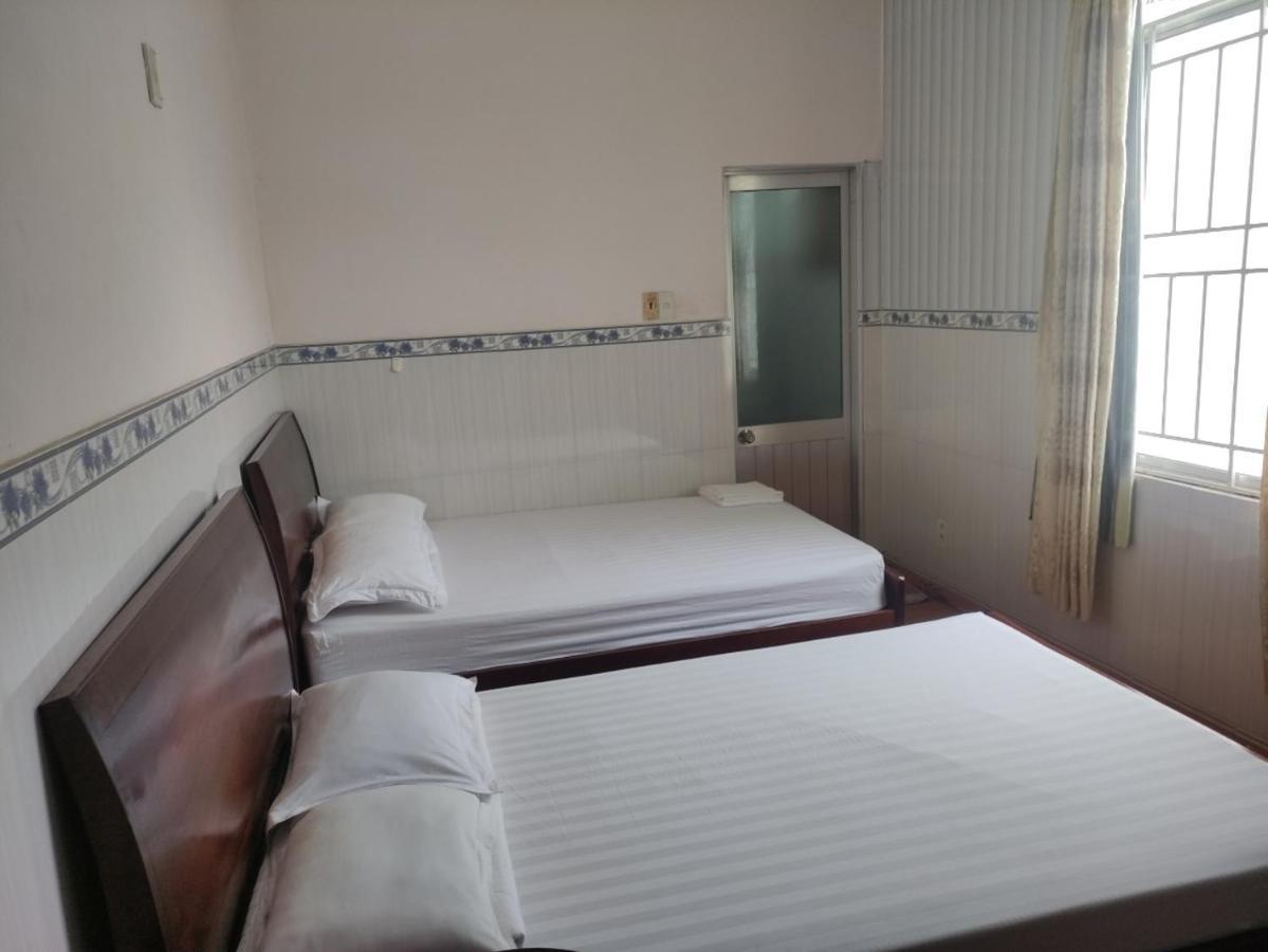 Khach San Phu Phuong Hotel На Транг Екстериор снимка