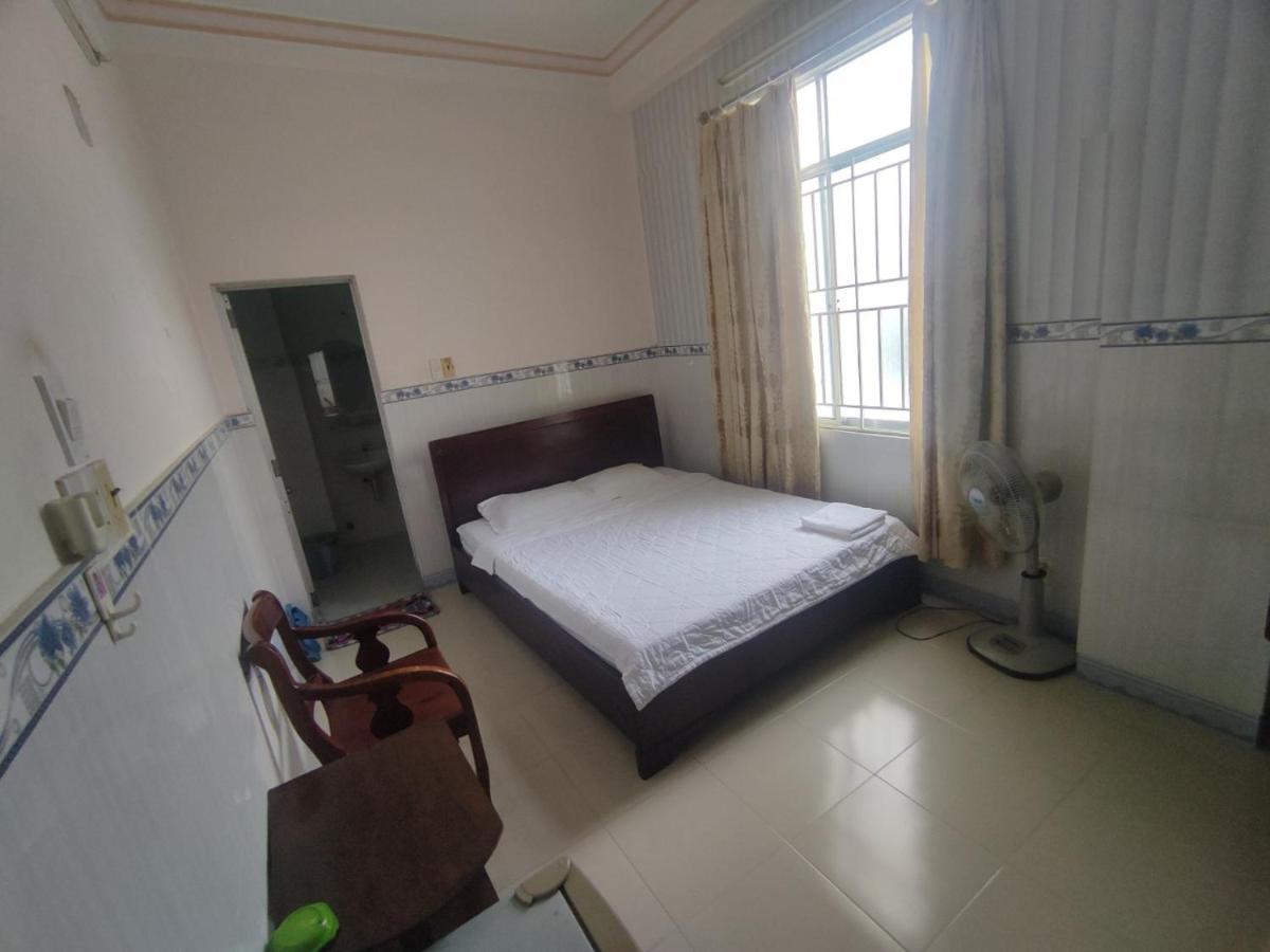 Khach San Phu Phuong Hotel На Транг Екстериор снимка