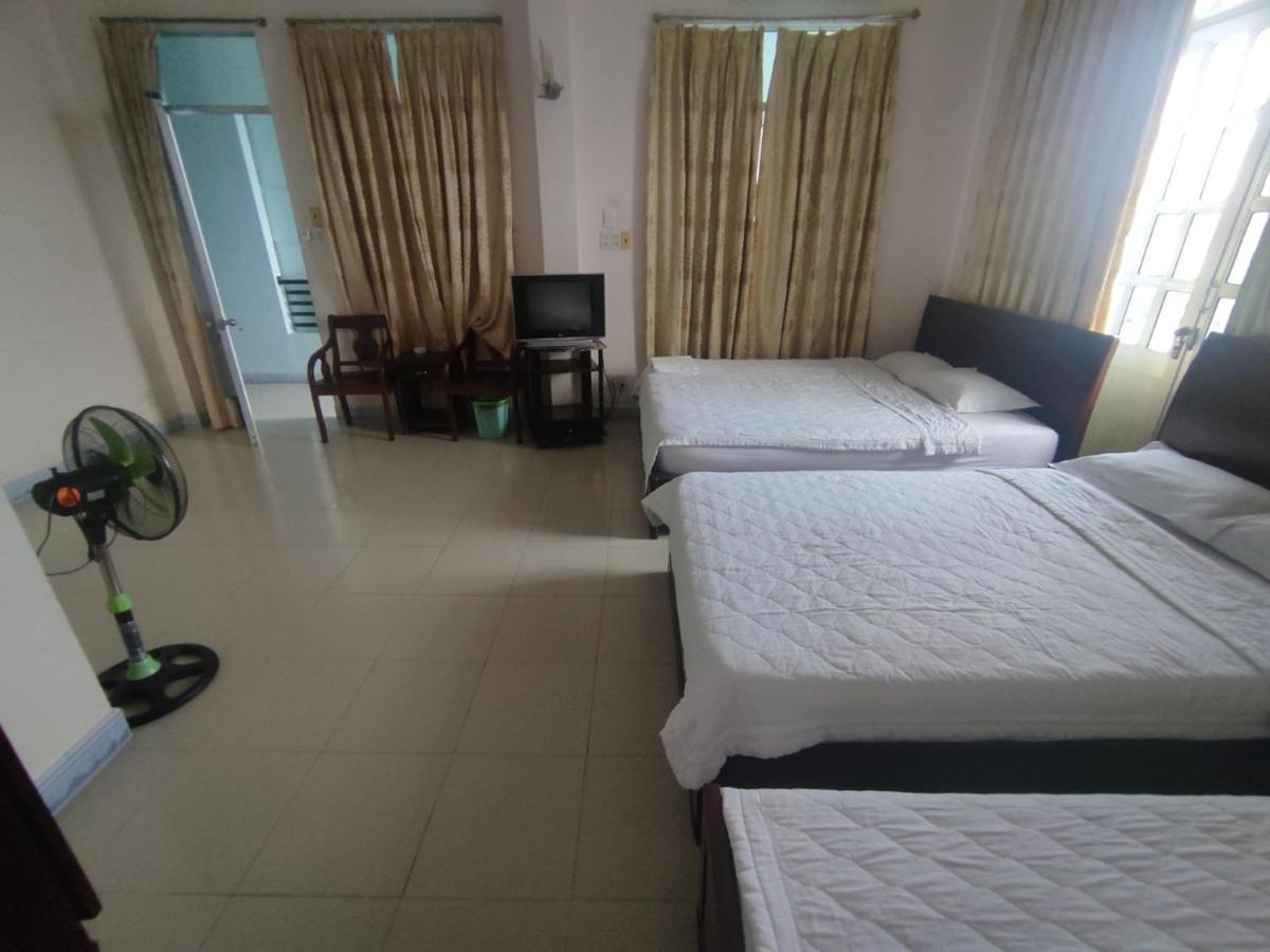 Khach San Phu Phuong Hotel На Транг Екстериор снимка
